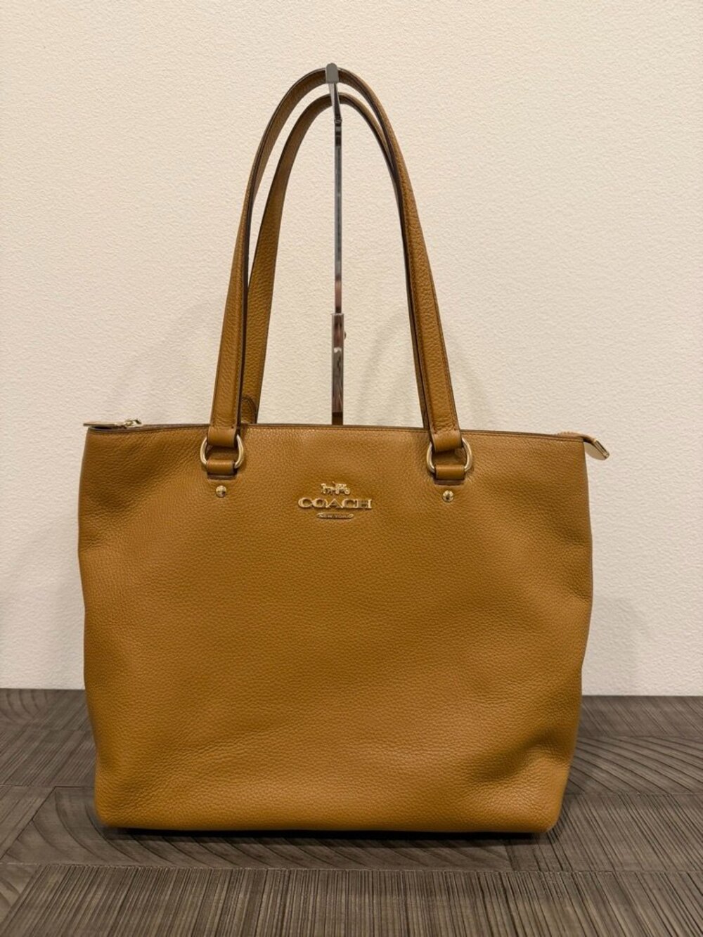 Coach Pebbled Leather Bay Tote - Tan